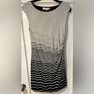 Loft Medium Petite shift dress